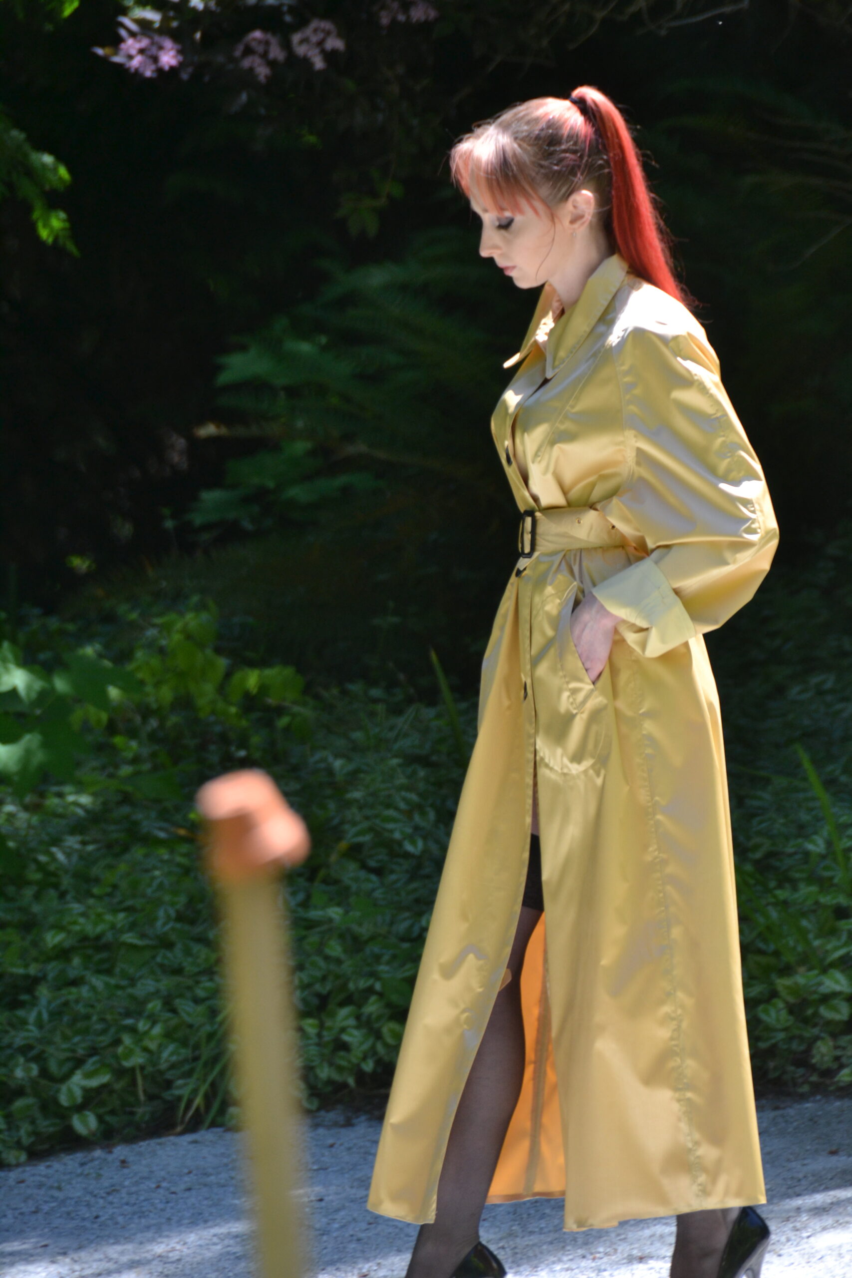 SABRINA’ WATERPROOF MACKINTOSH IN GOLD SATIN - Image 11