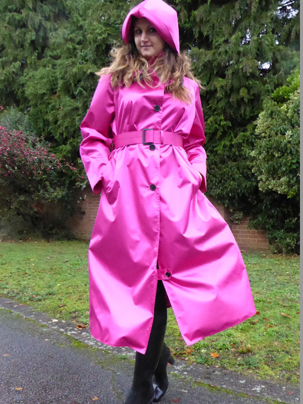 'Sabrina' Single-Breasted Mackintosh - Pink - Hamilton Classics Rainwear